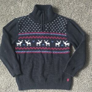 Boys Black and White Sweater with Reindeer/Holiday Pattern Sz Small (6/7)